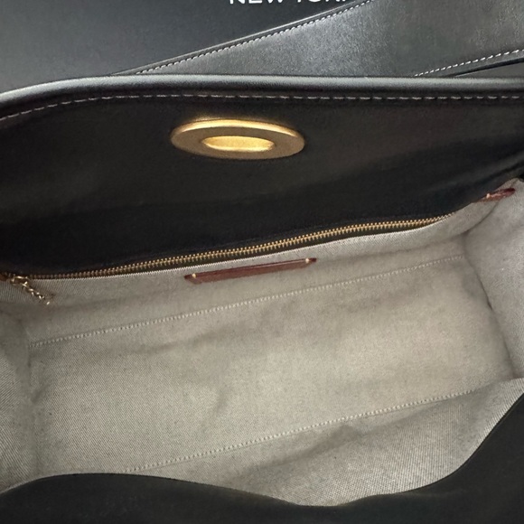 Coach Black Leather Haversack - Picture 8 of 14